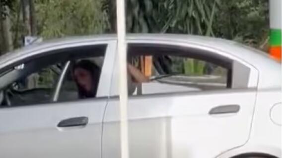 Pillados haciendo el 'delicioso' Pillados haciendo el 'delicioso'