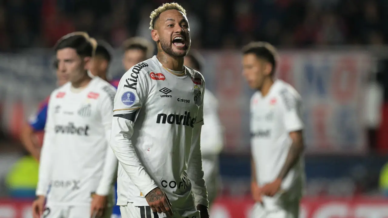 Neymar en el centro de la polémica: posible agresión al hijo de Robinho y admiración en Paraguay