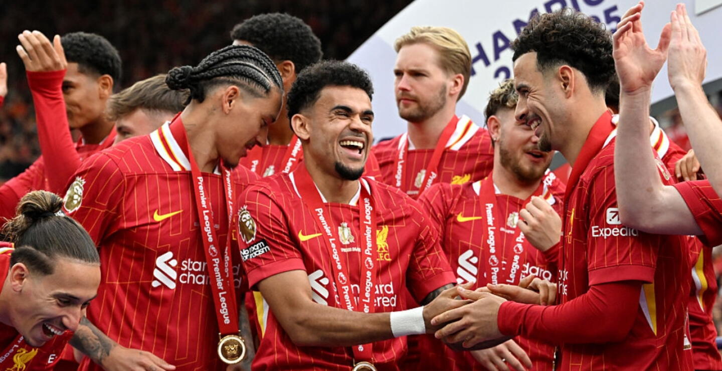 Luis Díaz en los festejos de Liverpool de la Premier League. 