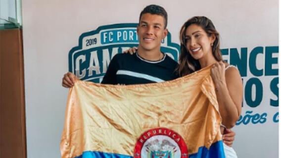 Cindy Álvarez y Mateus Uribe Cindy Álvarez y Mateus Uribe