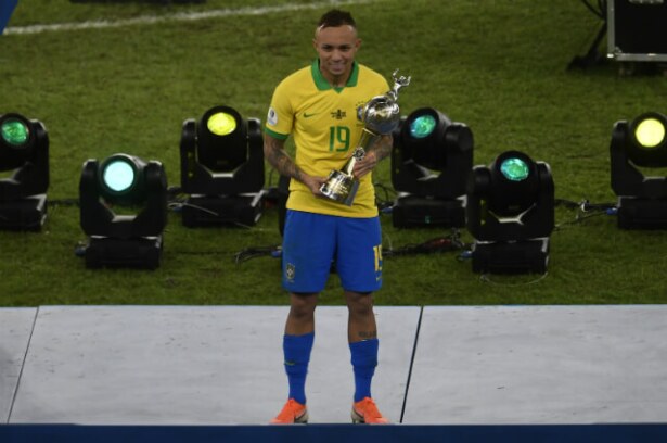316612_evertonbrasilvsperu070719afpe.jpg