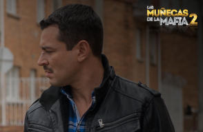 Orlando encuentra consuelo en Olivia en Las Muñecas de la Mafia 2.