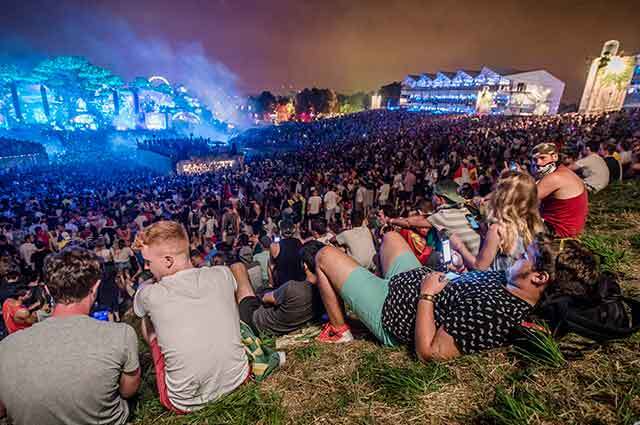 tomorrowland-afp.jpg