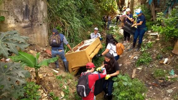 345567_BLU Radio. Recolección basuras/ Foto:Suministrada