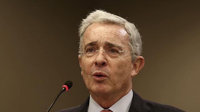 ¿Qué le molestó al expresidente Uribe de la campaña de candidata del Centro Democrático?