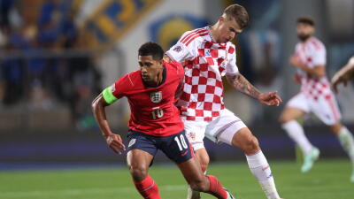 Jude Bellingham en acción de juego con Inglaterra frente a Croacia en la Liga de Naciones. 