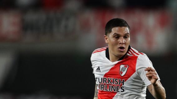 Juan Fernando Quintero, volante colombiano que milita en River Plate. Juan Fernando Quintero, volante colombiano que milita en River Plate.