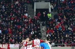 Olympiacos igualó 0-0 con Panathinaikos en la Superliga de Grecia. Foto: Olympiacos Twitter Oficial