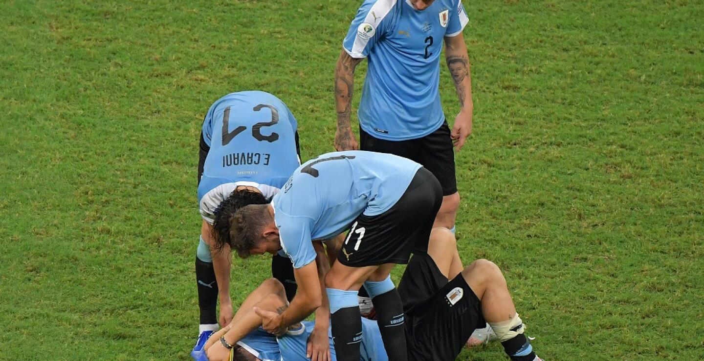 337672_BLU Radio. Inconsolable llanto de Luis Suárez // Foto: AFP