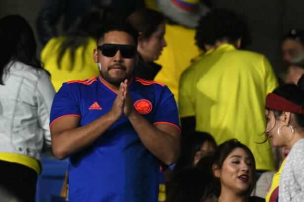 309229_hinchas_japon_vs_colombia_3.jpg
